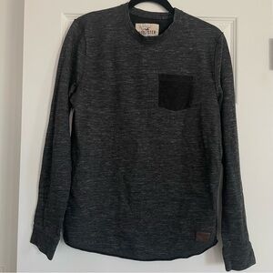 Hollister Men's Charcoal Long Sleeve Tee